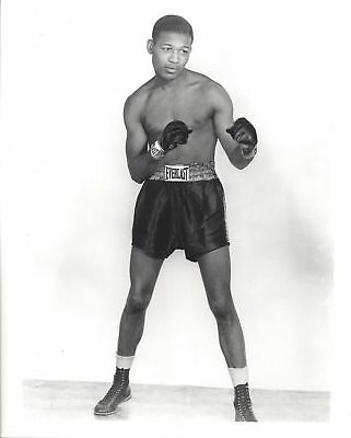 Health Benefits of Boxing: Sugar Ray Robinson demonstrating perfect posture